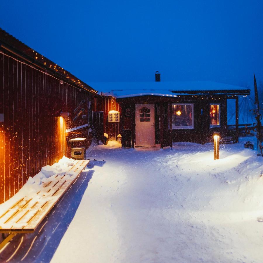Abisko Mountain Lodge Экстерьер фото