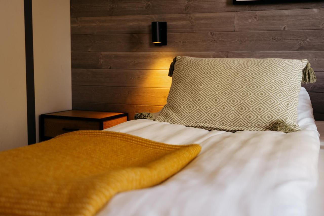 Abisko Mountain Lodge Экстерьер фото