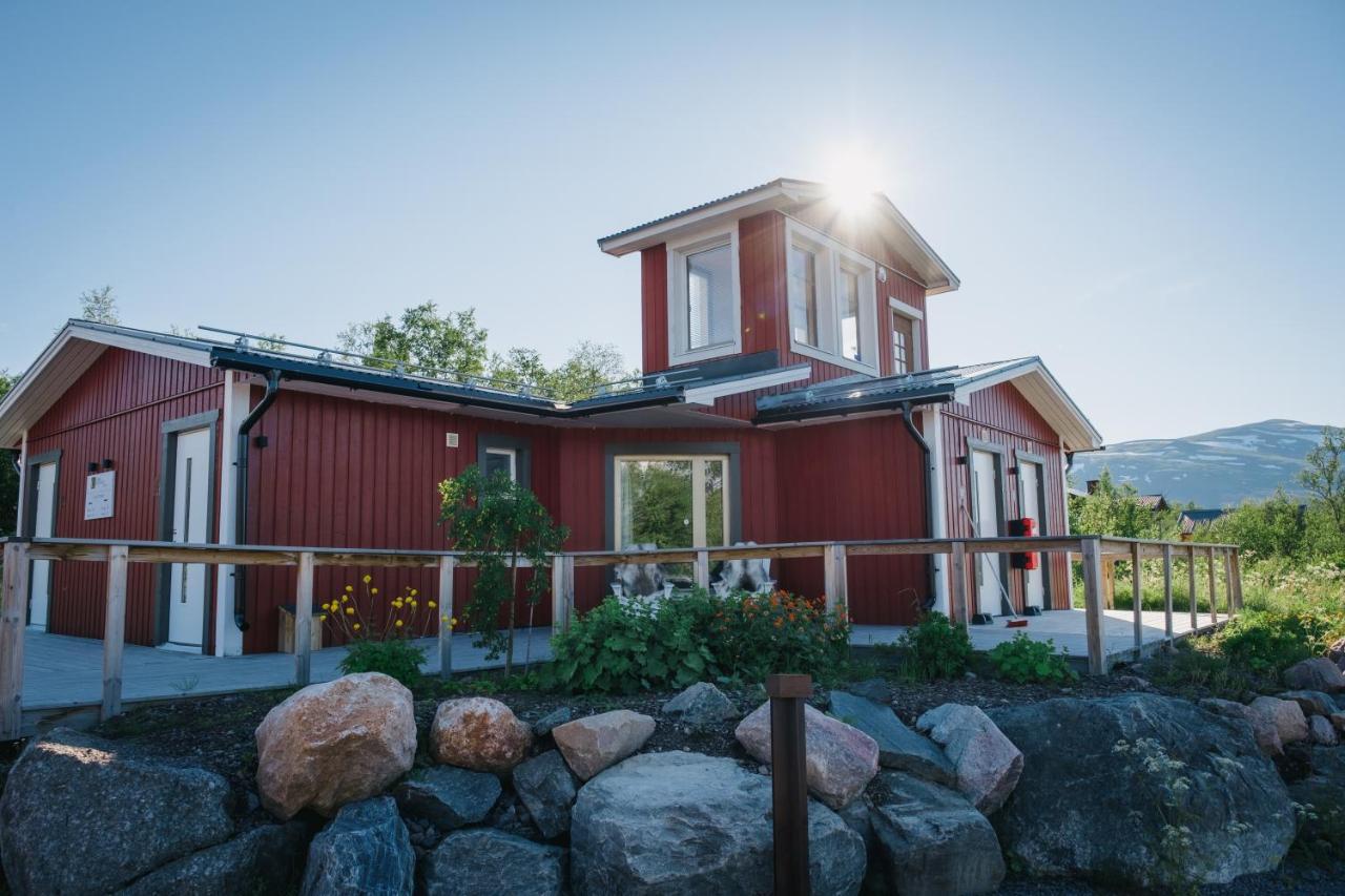 Abisko Mountain Lodge Экстерьер фото